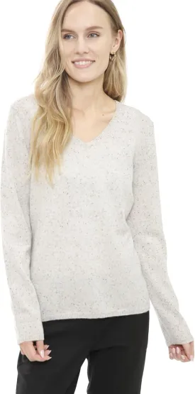 100% Cashmere Long Sleeve Pullover V Neck Sweater. Comfort, Luxury,Soft Silky Texture. Essential Classic Pullover