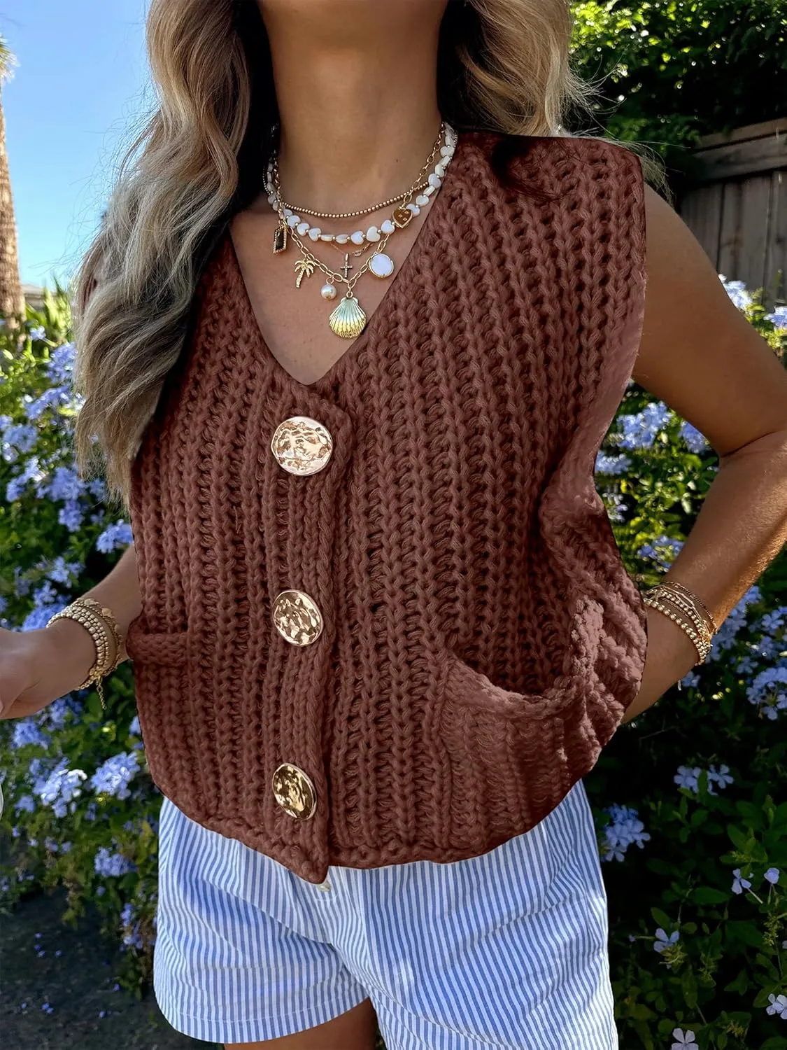 ANRABESS Women Chunky Knit Sweater Vest Button Down Casual Sleeveless Cardigan with Pockets Spring Trendy Outfits 2025