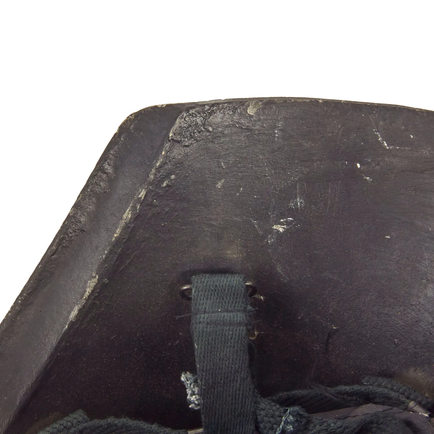 Original Iraqi Fedayeen Helmet with Liner and Chinstrap - Operation Iraqi Freedom US Marine Bring Back With Photos of Marine