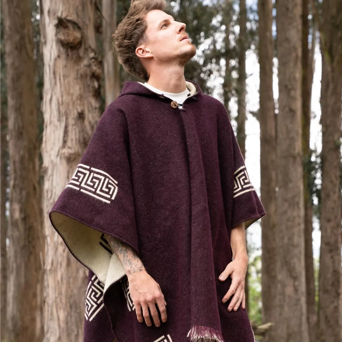 QISU Alpaca Wool Poncho, Handmade in Ecuador, Thick, Warm and Alpaca Wool Poncho, Lightweight and Soft