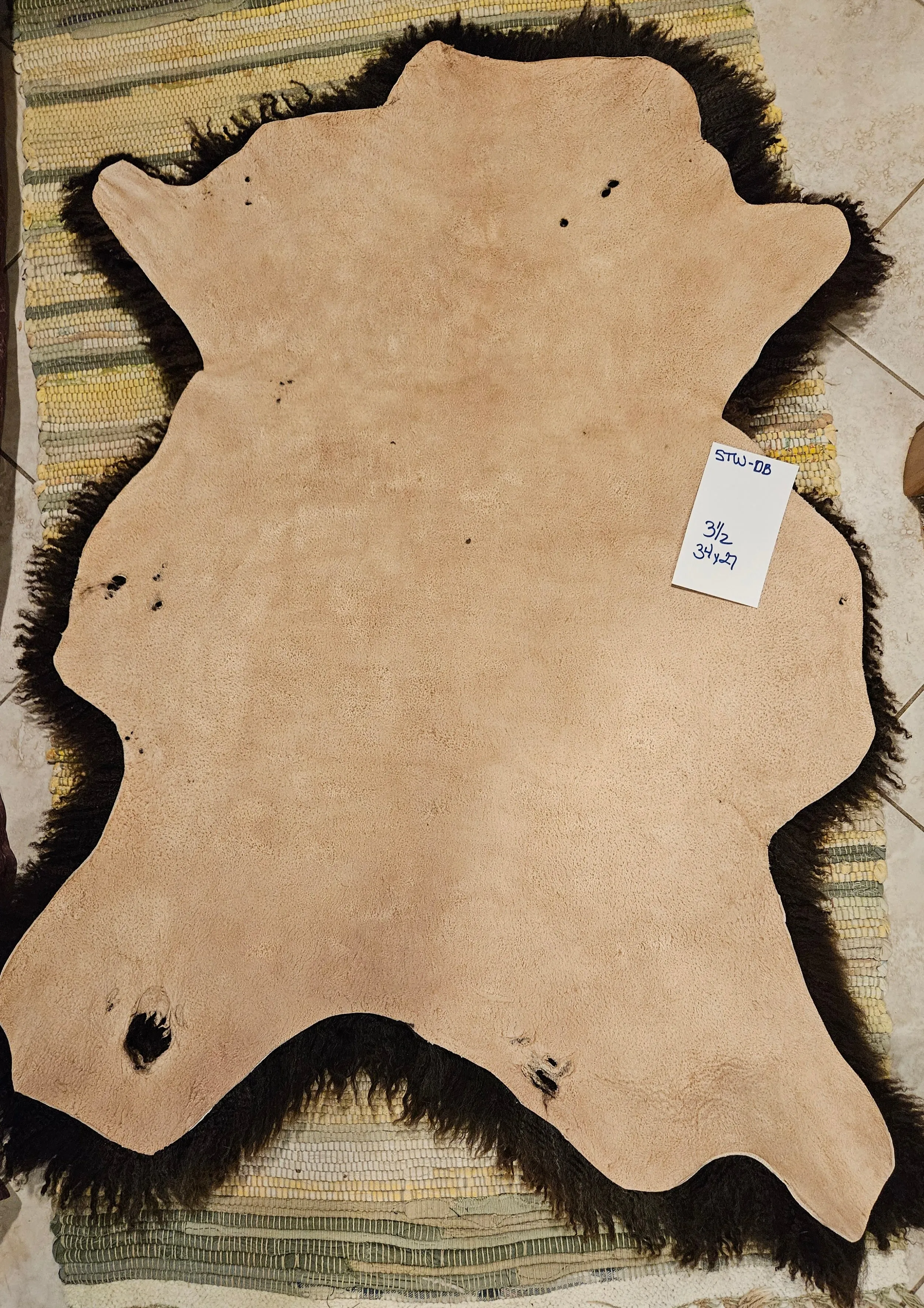 Sheepskin STW-DB-325 Dark Romney 34"x27"